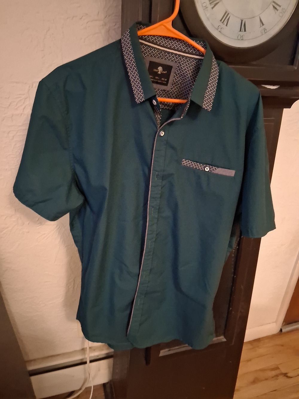 Men's Teal Short-Sleeve Button-Down Shirt with Contrast Trim